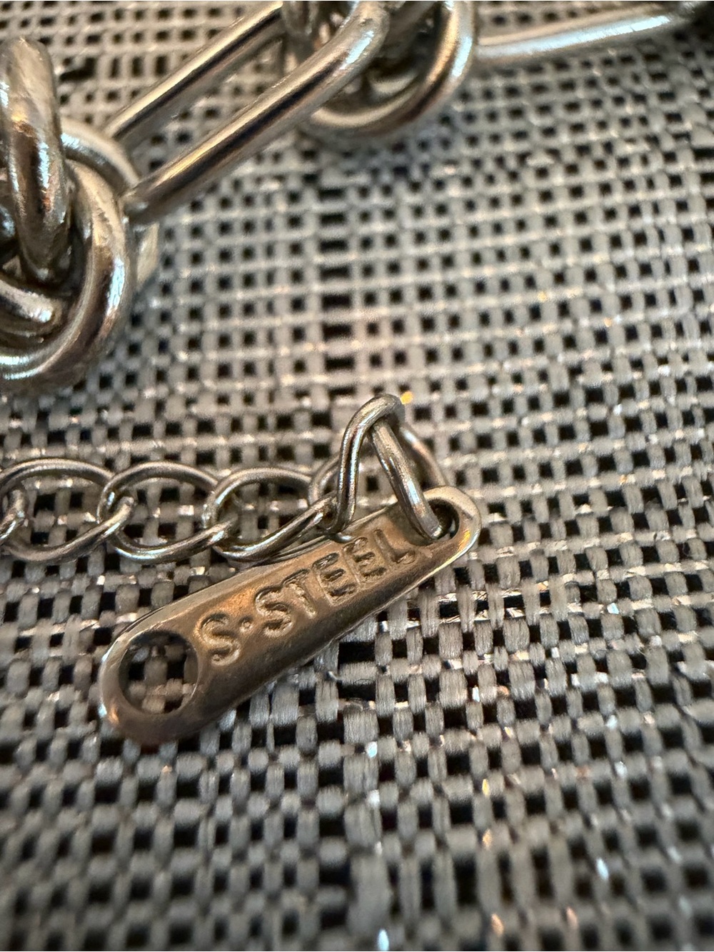 Stainless Steel Knot Link Necklace - Women Jewelry - Picture 4 of 6